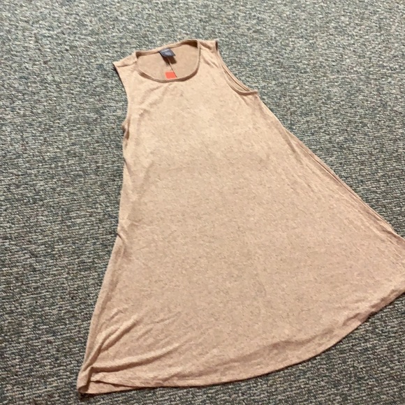 NWT. Sleeveless peach (w/grey undertones) dress, size medium. - Picture 1 of 5